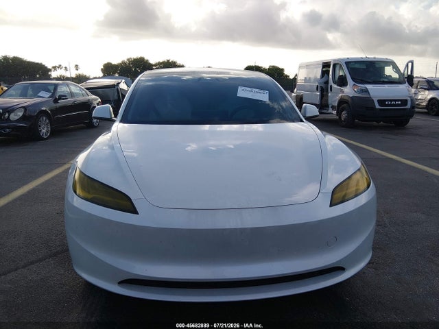 Продаж на аукціоні авто 2025 Tesla Model 3 Long Range Rear-wheel Drive/standard Rear-wheel Drive, vin: 5YJ3E1EA2SF936423, номер лоту: 45682889