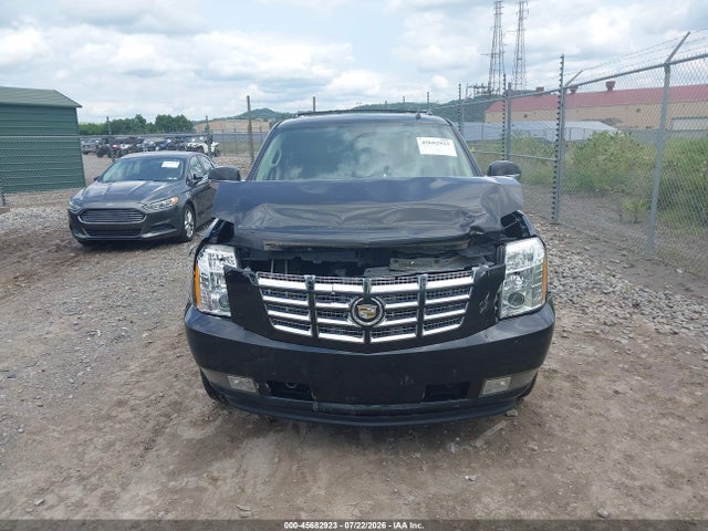 Продажа на аукционе авто 2012 Cadillac Escalade Esv Luxury, vin: 1GYS4HEF7CR209528, номер лота: 45682923