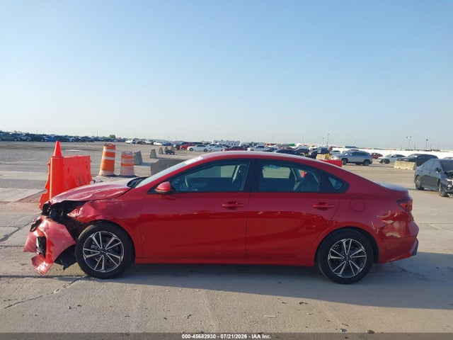 Aukcja sprzedaży 2024 Kia Forte Lxs, vin: 3KPF24AD9RE763183, numer aukcji: 45682930