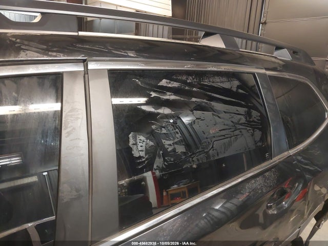 2025 Subaru Ascent Premium 8-passenger მანქანა იყიდება აუქციონზე, vin: 4S4WMAAD2S3443737, აუქციონის ნომერი: 45682938