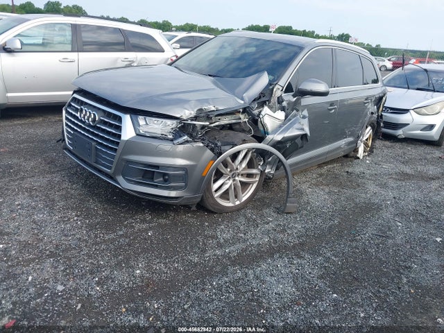 Продаж на аукціоні авто 2017 Audi Q7 3.0t Premium, vin: WA1VAAF75HD003018, номер лоту: 45682942