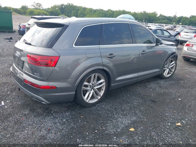 Продаж на аукціоні авто 2017 Audi Q7 3.0t Premium, vin: WA1VAAF75HD003018, номер лоту: 45682942