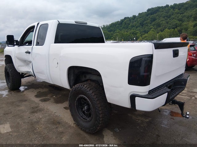 45682958 :رقم المزاد ، 2GCFK19Y771582437 vin ، 2007 Chevrolet Silverado 1500 Lt1 مزاد بيع