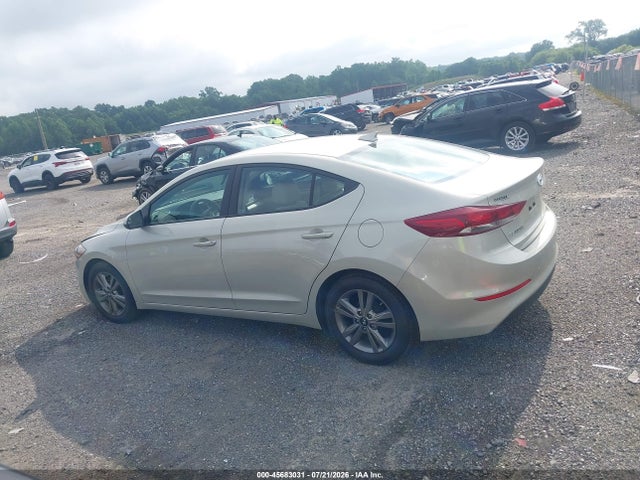2017 Hyundai Elantra Se მანქანა იყიდება აუქციონზე, vin: 5NPD84LF9HH152116, აუქციონის ნომერი: 45683031