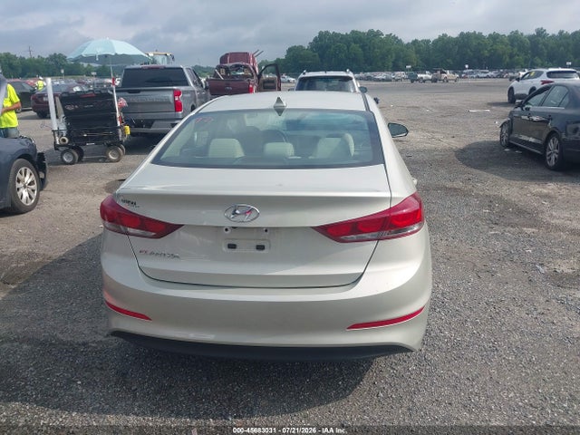 2017 Hyundai Elantra Se მანქანა იყიდება აუქციონზე, vin: 5NPD84LF9HH152116, აუქციონის ნომერი: 45683031
