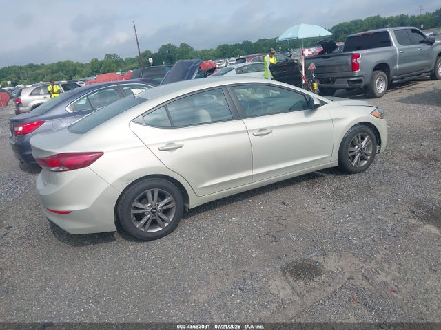 2017 Hyundai Elantra Se მანქანა იყიდება აუქციონზე, vin: 5NPD84LF9HH152116, აუქციონის ნომერი: 45683031