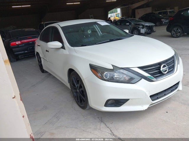 Продаж на аукціоні авто 2018 Nissan Altima 2.5 Sr, vin: 1N4AL3AP1JC186713, номер лоту: 45683063