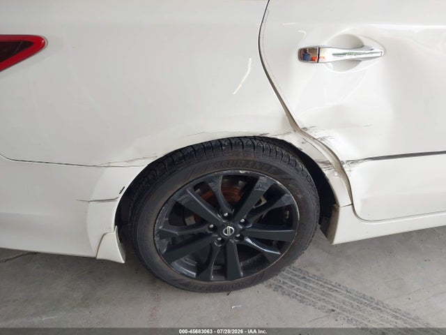 Продаж на аукціоні авто 2018 Nissan Altima 2.5 Sr, vin: 1N4AL3AP1JC186713, номер лоту: 45683063