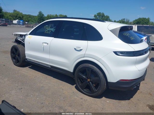 Porsche Cayenne 2024 WP1AA2AY8RDA07767 Image 3