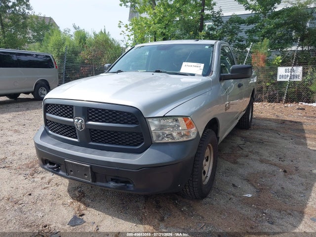 45683089 :رقم المزاد ، 3C6JR7DG5HG675383 vin ، 2017 Ram 1500 مزاد بيع