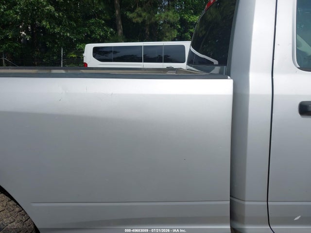 45683089 :رقم المزاد ، 3C6JR7DG5HG675383 vin ، 2017 Ram 1500 مزاد بيع