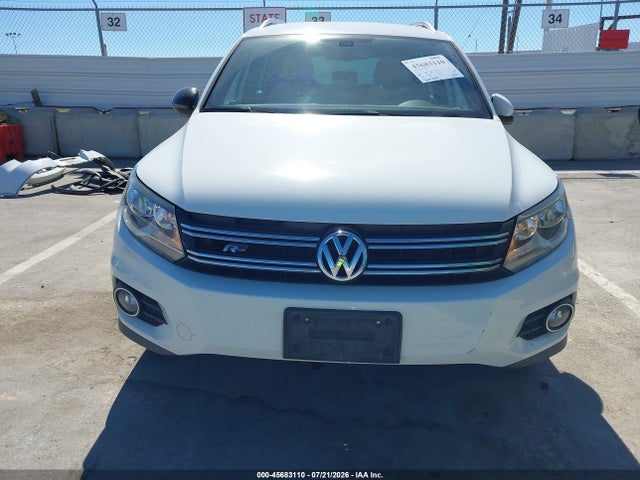 WVGAV7AX8GW039268 Volkswagen Tiguan R-line