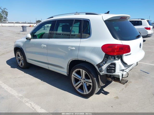 WVGAV7AX8GW039268 Volkswagen Tiguan R-line