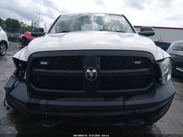 45683118 :رقم المزاد ، 1C6RR7FG5FS776641 vin ، 2015 Ram 1500 Tradesman مزاد بيع