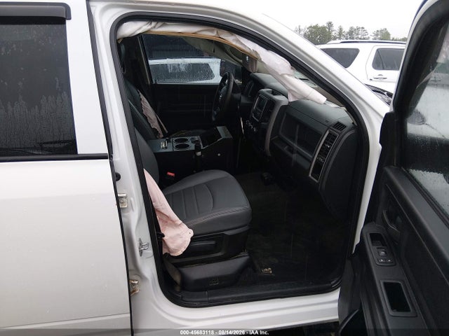 45683118 :رقم المزاد ، 1C6RR7FG5FS776641 vin ، 2015 Ram 1500 Tradesman مزاد بيع