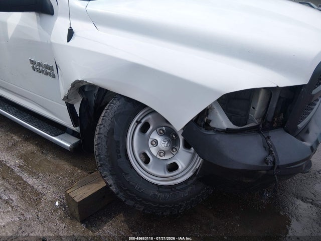 45683118 :رقم المزاد ، 1C6RR7FG5FS776641 vin ، 2015 Ram 1500 Tradesman مزاد بيع