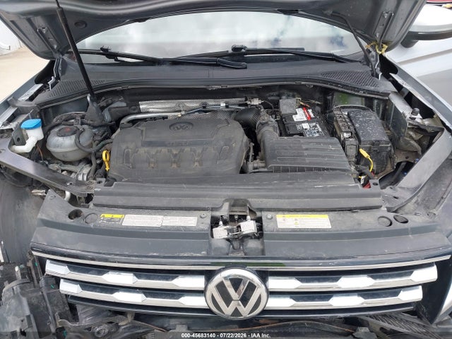 2021 Volkswagen Tiguan 2.0t Se/2.0t Se R-line Black/2.0t Sel მანქანა იყიდება აუქციონზე, vin: 3VV2B7AX3MM040813, აუქციონის ნომერი: 45683140