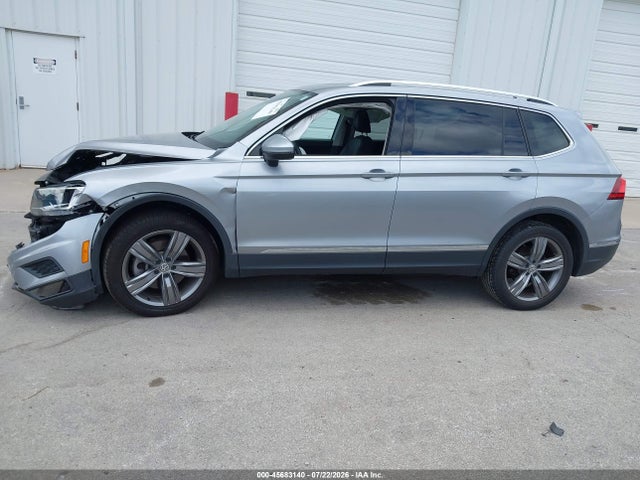 2021 Volkswagen Tiguan 2.0t Se/2.0t Se R-line Black/2.0t Sel მანქანა იყიდება აუქციონზე, vin: 3VV2B7AX3MM040813, აუქციონის ნომერი: 45683140