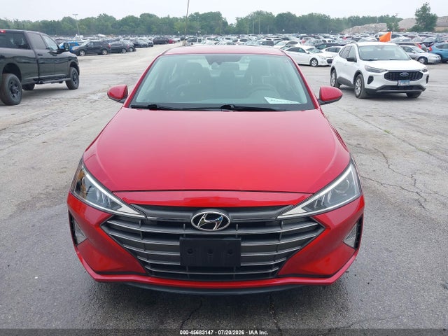 Продажа на аукционе авто 2020 Hyundai Elantra Se, vin: 5NPD74LF9LH617988, номер лота: 45683147