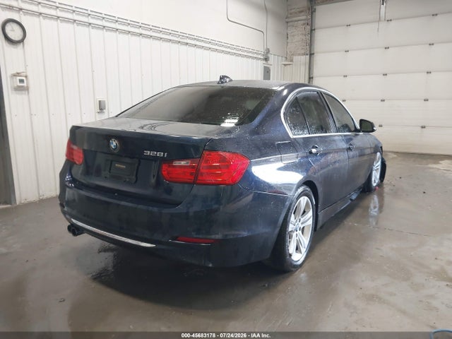 BMW 328I 2015 WBA3A5G50FNS88572 Image 4