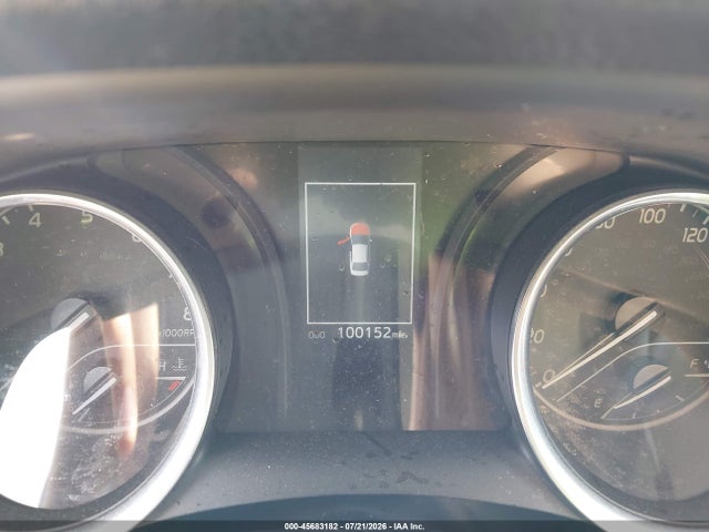 Продажа на аукционе авто 2018 Toyota Camry Le, vin: 4T1B11HK7JU052989, номер лота: 45683182