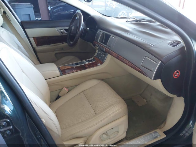 2009 Jaguar Xf Premium Luxury მანქანა იყიდება აუქციონზე, vin: SAJWA06B59HR05060, აუქციონის ნომერი: 45683188