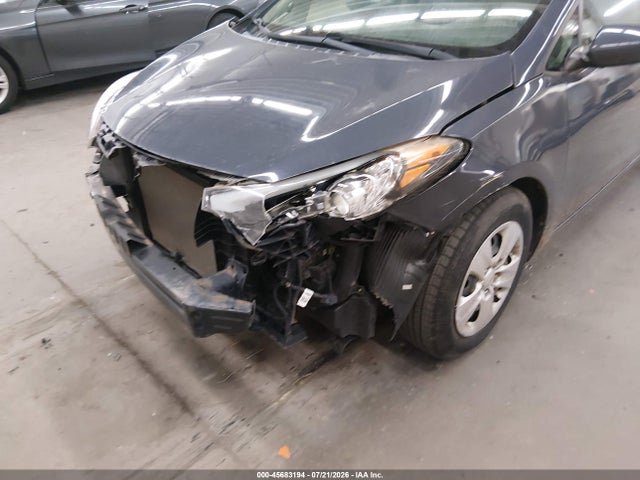 Продаж на аукціоні авто 2016 Kia Forte Lx, vin: KNAFK4A65G5475538, номер лоту: 45683194