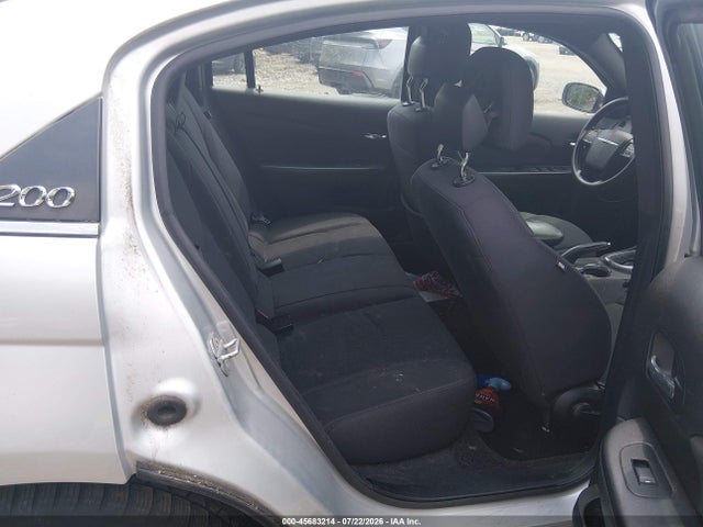 Продаж на аукціоні авто 2012 Chrysler 200 Lx, vin: 1C3CCBAB2CN317953, номер лоту: 45683214