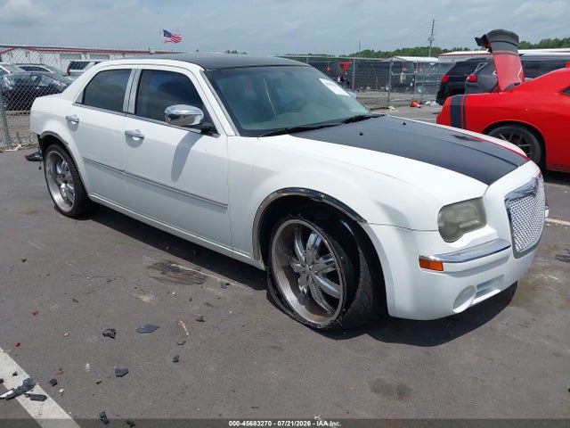 Auction sale of the 2010 Chrysler 300 Touring/signature Series/executive Series, vin: 2C3CA5CV2AH315513, lot number: 45683270