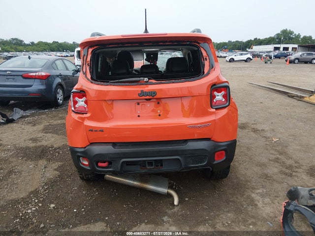 45683271 :رقم المزاد ، ZACCJBCT5GPD24593 vin ، 2016 Jeep Renegade Trailhawk مزاد بيع