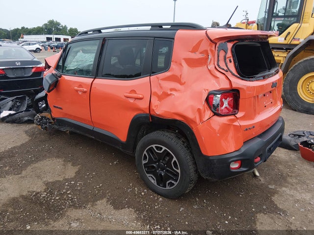 45683271 :رقم المزاد ، ZACCJBCT5GPD24593 vin ، 2016 Jeep Renegade Trailhawk مزاد بيع