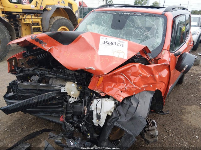 45683271 :رقم المزاد ، ZACCJBCT5GPD24593 vin ، 2016 Jeep Renegade Trailhawk مزاد بيع