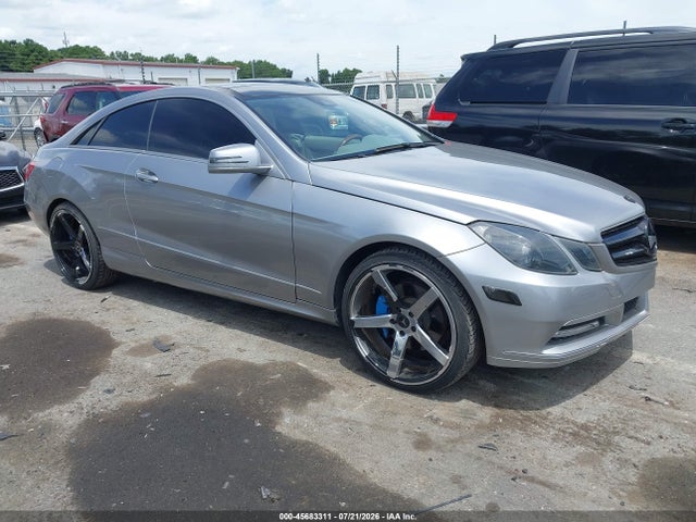 Продажа на аукционе авто 2012 Mercedes-benz E 350, vin: WDDKJ5KB4CF142344, номер лота: 45683311