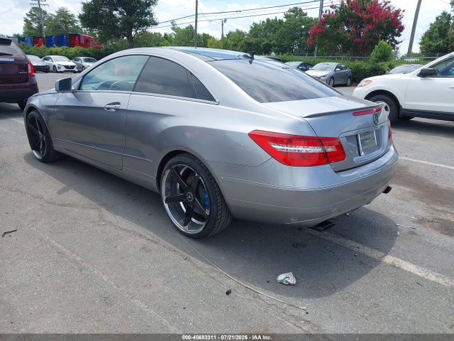 Продажа на аукционе авто 2012 Mercedes-benz E 350, vin: WDDKJ5KB4CF142344, номер лота: 45683311