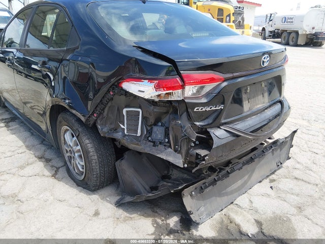 JTDEAMDE8NJ044068 Toyota Corolla Hybrid Le