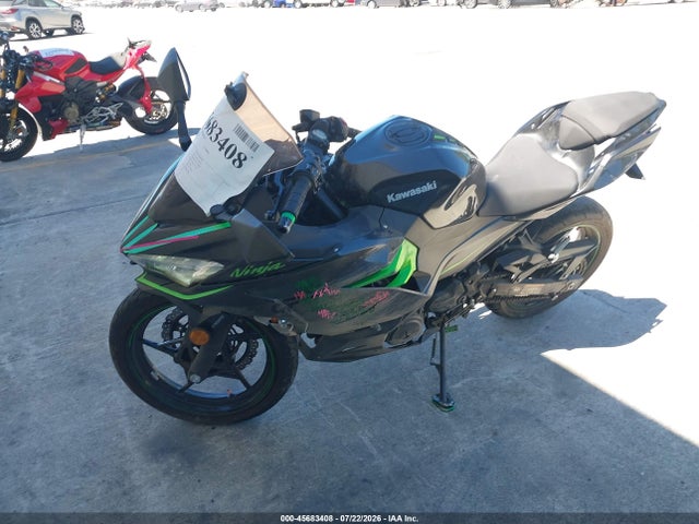 JKAEXKG19PDAS5300 Kawasaki EX400