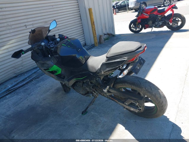 JKAEXKG19PDAS5300 Kawasaki EX400