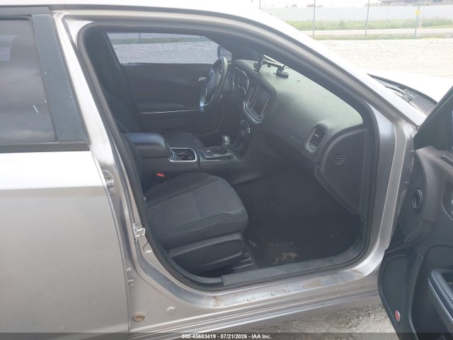 Продаж на аукціоні авто 2016 Dodge Charger Sxt, vin: 2C3CDXHG9GH179936, номер лоту: 45683419