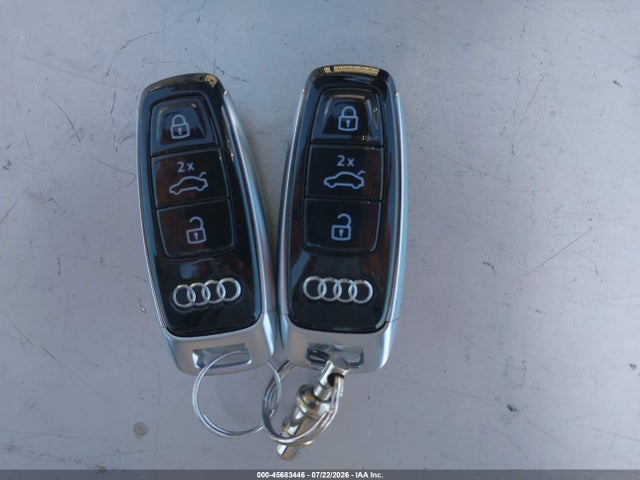 Продаж на аукціоні авто 2025 Audi A6 Premium Plus 55 Tfsi Quattro S Tronic, vin: WAUL2BF21SN039601, номер лоту: 45683446