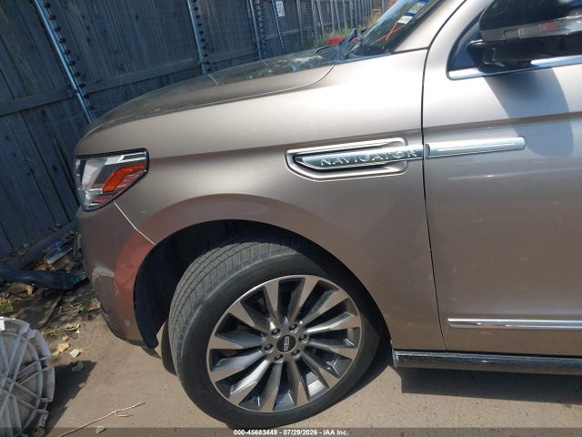 2018 Lincoln Navigator Select მანქანა იყიდება აუქციონზე, vin: 5LMJJ2HT1JEL10344, აუქციონის ნომერი: 45683449