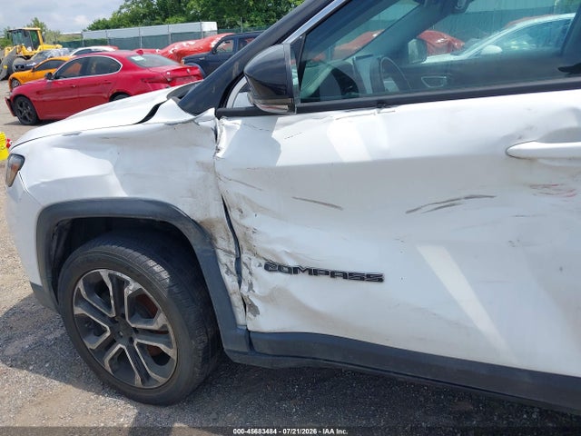 Jeep Compass Limited 4x4 2022 3C4NJDCB0NT113450 Image 17