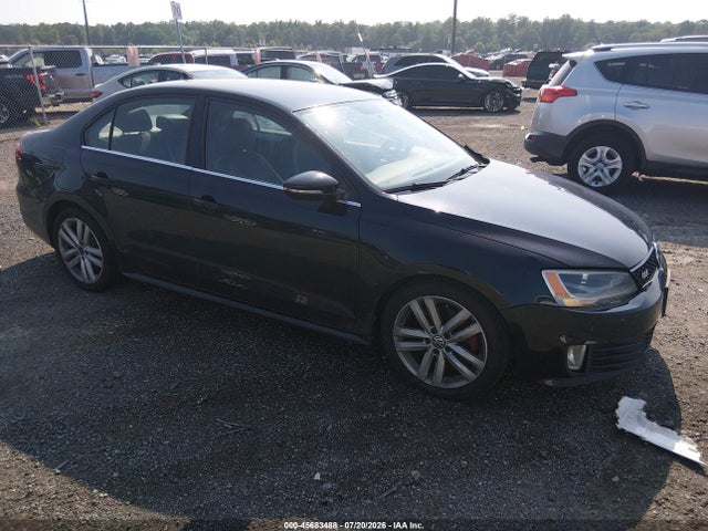 45683488 :رقم المزاد ، 3VW4A7AJ2CM367785 vin ، 2012 Volkswagen Jetta Gli مزاد بيع