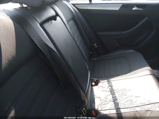 45683488 :رقم المزاد ، 3VW4A7AJ2CM367785 vin ، 2012 Volkswagen Jetta Gli مزاد بيع