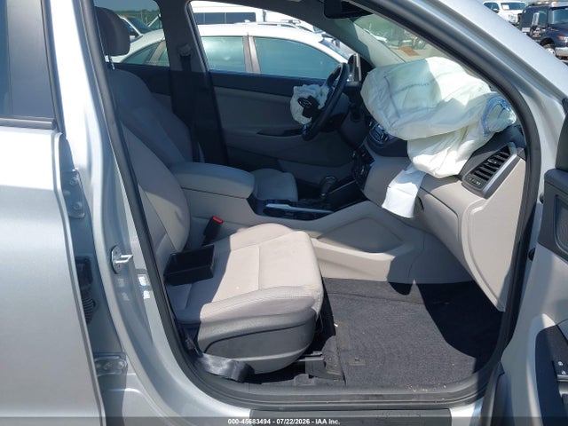 Aukcja sprzedaży 2018 Hyundai Tucson Value, vin: KM8J33A2XJU646326, numer aukcji: 45683494