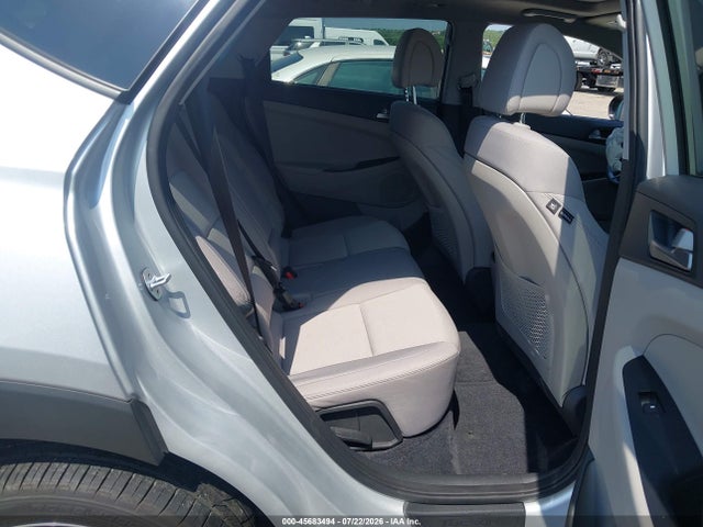 Aukcja sprzedaży 2018 Hyundai Tucson Value, vin: KM8J33A2XJU646326, numer aukcji: 45683494