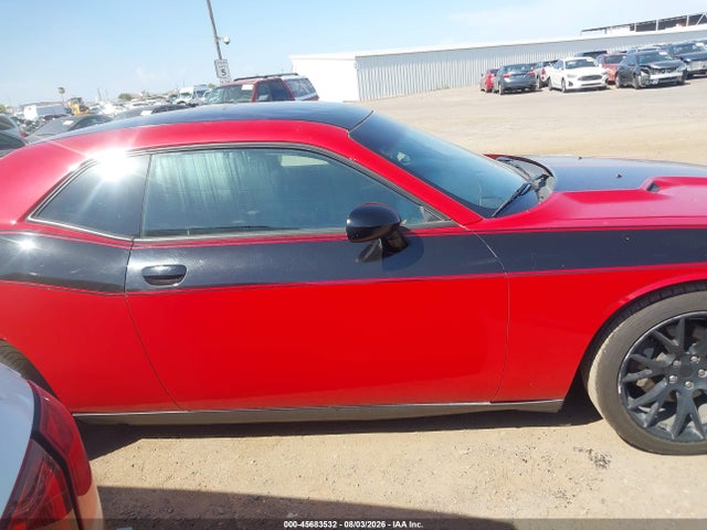 45683532 :رقم المزاد ، 2B3CJ4DG5BH561688 vin ، 2011 Dodge Challenger مزاد بيع