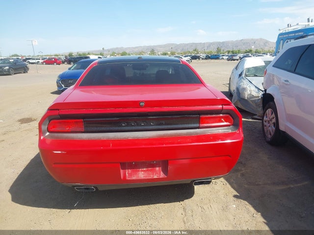 45683532 :رقم المزاد ، 2B3CJ4DG5BH561688 vin ، 2011 Dodge Challenger مزاد بيع