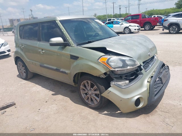 45683560 :رقم المزاد ، KNDJT2A65C7358166 vin ، 2012 Kia Soul + مزاد بيع