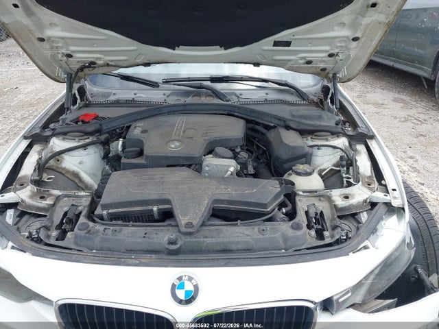 Продажа на аукционе авто 2015 Bmw 328i Xdrive, vin: WBA3B3G50FNT68553, номер лота: 45683592
