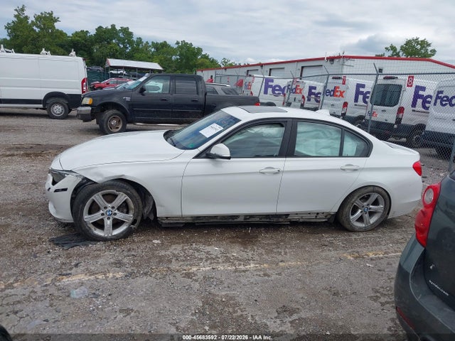 Продажа на аукционе авто 2015 Bmw 328i Xdrive, vin: WBA3B3G50FNT68553, номер лота: 45683592